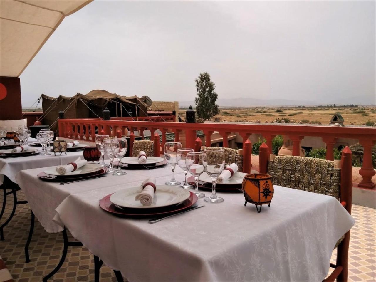 Jenny Lynn Hotel Tazrou Exterior photo